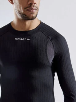 Craft Men's Active Extreme X Baselayer - Black (1909679-999000) -Run Gear Shop 1909679 999000 ActiveExtremeXCNLS Closeup3 Preview