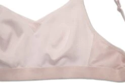 Brooks Women's Drive Convertible Run Bra - Rosewater (350081658) -Run Gear Shop 350081 658 D2 Drive Convertible Run Bra