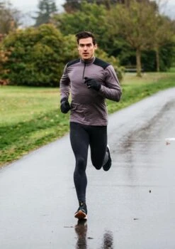 Sugoi Men's Titan Core Zip - Dark Charcoal Origin (U607020M3SD) -Run Gear Shop SU 18F U607020M3SD LF1 TitanCoreZip x600 40699c2a 2f82 4a64 972a c28892090056