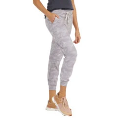 Vuori Women's Performance Joggers - Pale Heather Camo (VW303PHC) -Run Gear Shop VuoriWomen sPerformanceJoggers PaleHeatherCamo 3