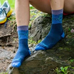 Darn Tough Women's Glide Micro Crew - Midnight (1058-MIDNIGHT) -Run Gear Shop abjy18kenb1yt4zmd1ud 1800x1800 ca7fdd54 184f 4df2 b508 f313aefe5d2d